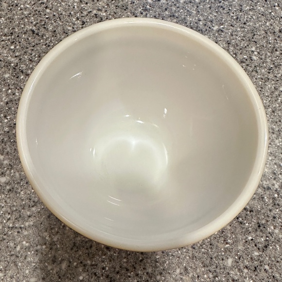 PYREX 401 Butterfly orange w/white flowers nesting round bowl USA, 750ML - Picture 3 of 7